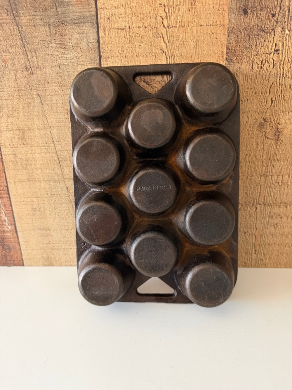 Vintage BSR Cast Iron Biscuit Muffin Pan - Picture 6 of 13